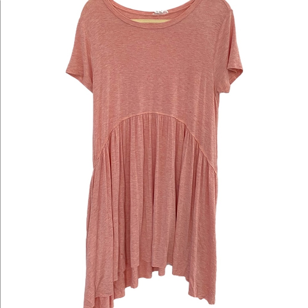 Beautiful, flowy maternity top!